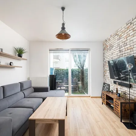 Wola Jana Kazimierza Chic Apartment Warsaw Exterior photo