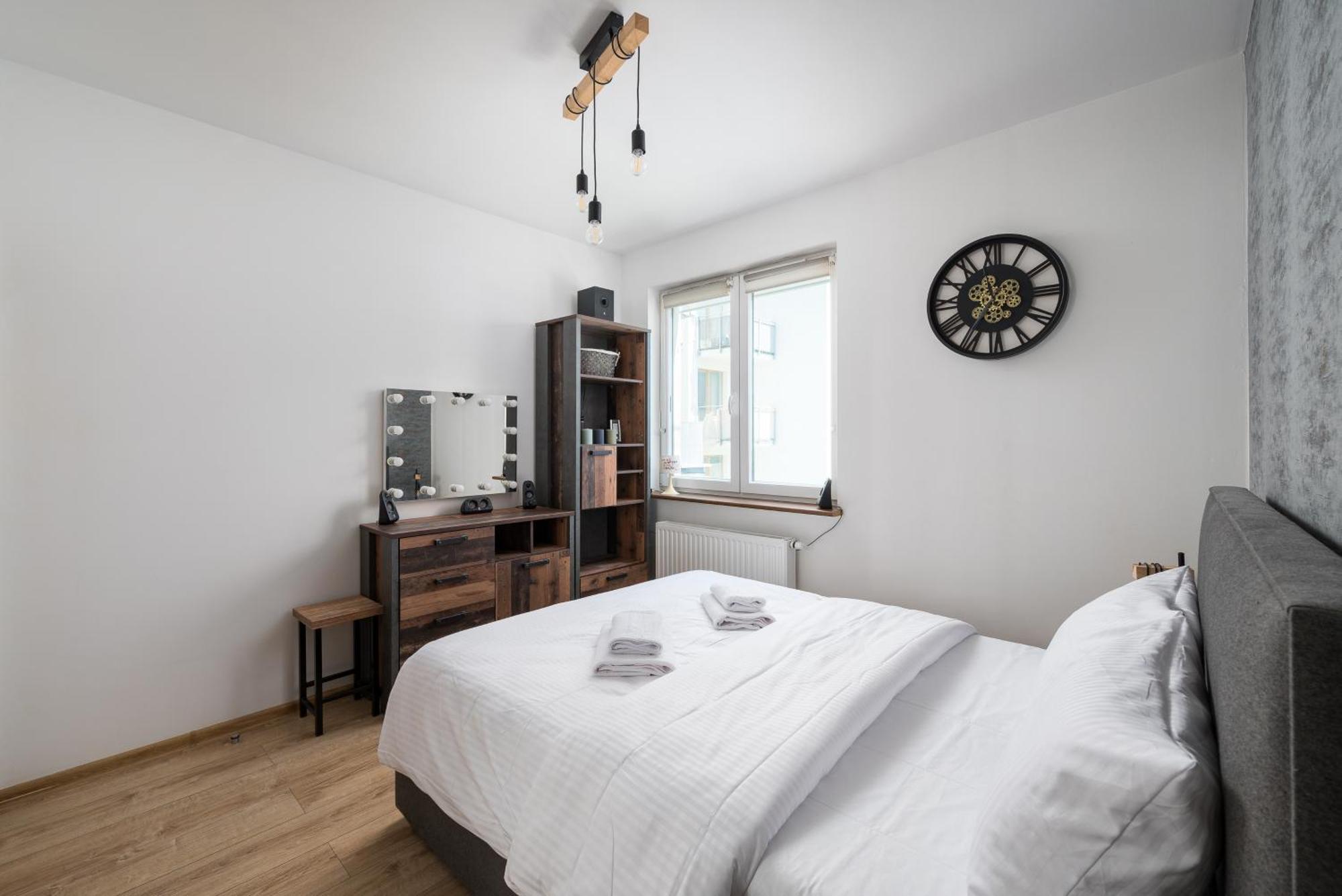 Apartment Wola Jana Kazimierza Chic